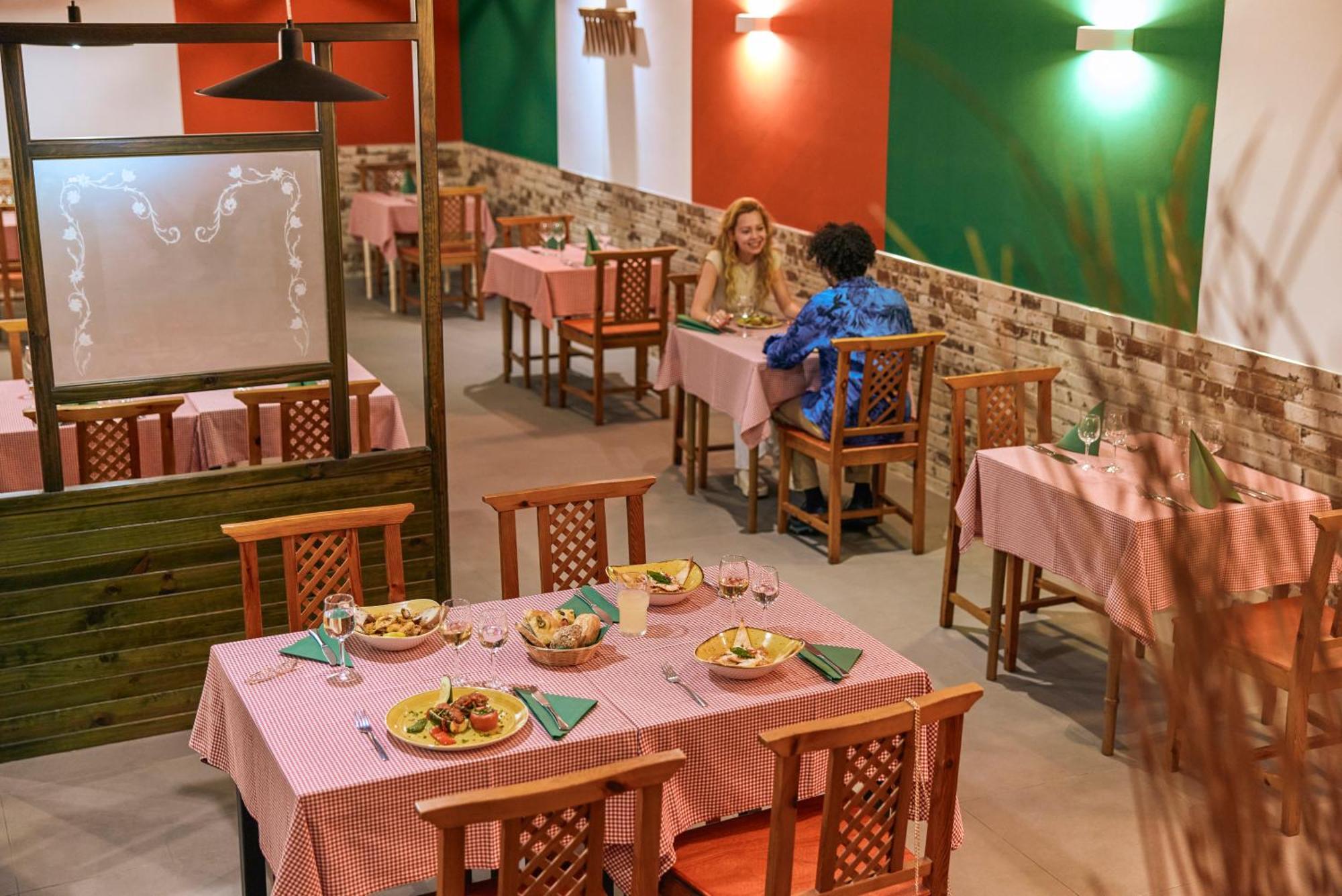 ホテル Tui Magic Life Fuerteventura Esquinzo エクステリア 写真