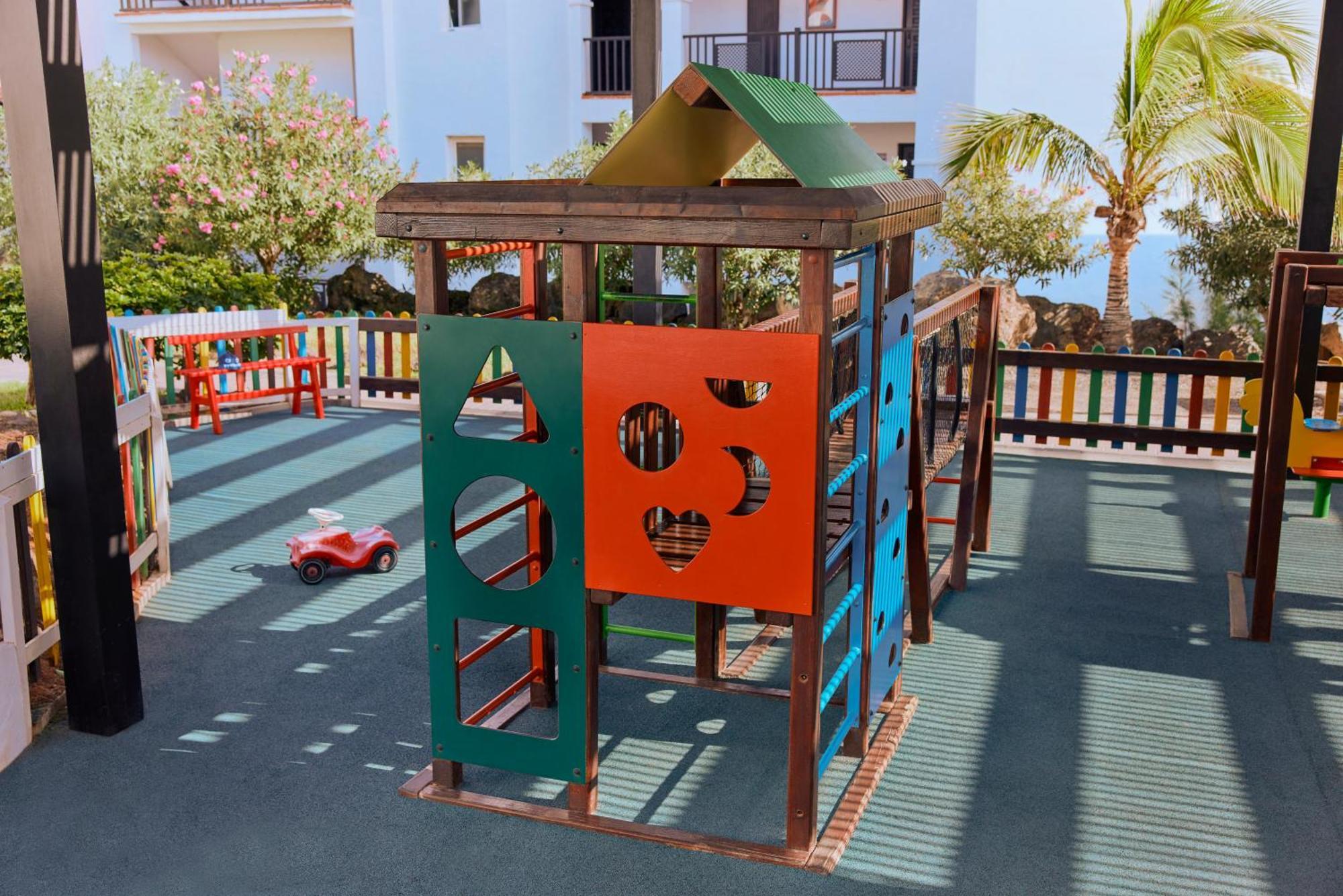 ホテル Tui Magic Life Fuerteventura Esquinzo エクステリア 写真